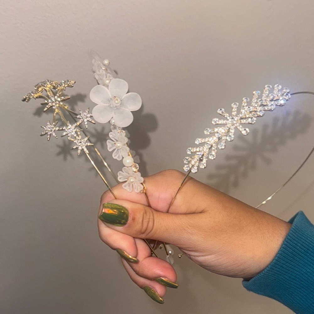 Elegant Floral Gold and Silver Hair Accessories